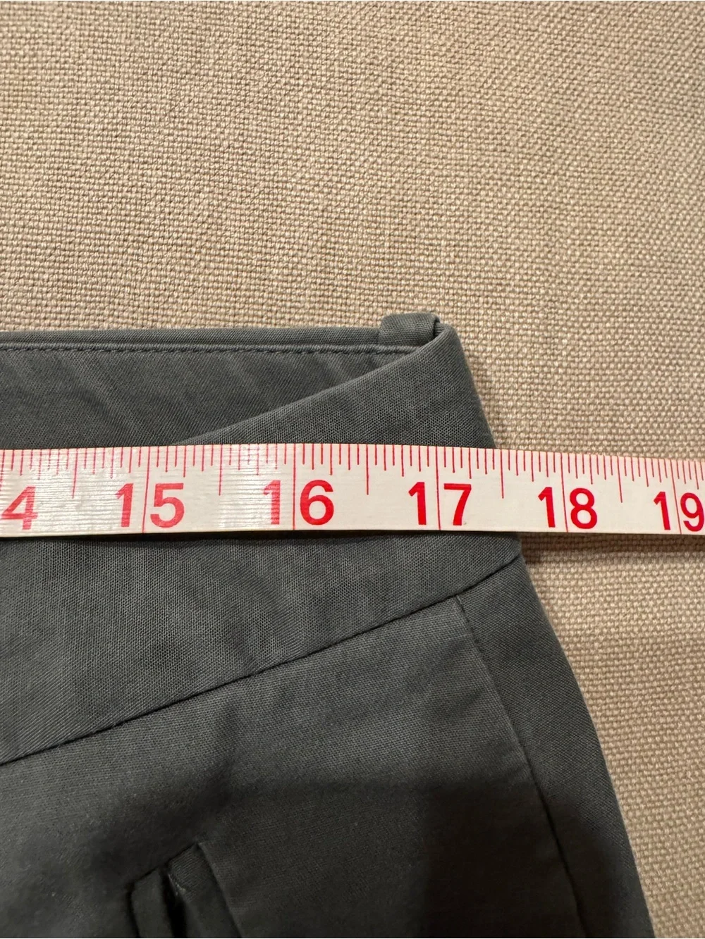 Banana Republic Martin Fit Gray Stretch Trouser Pants Size 12 Short Ankle